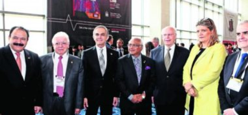Firma la FMD compromiso mundial para la salud del corazón