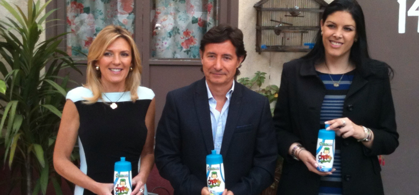 Lanzan la Chavotella para promover el consumo de agua entre los niños