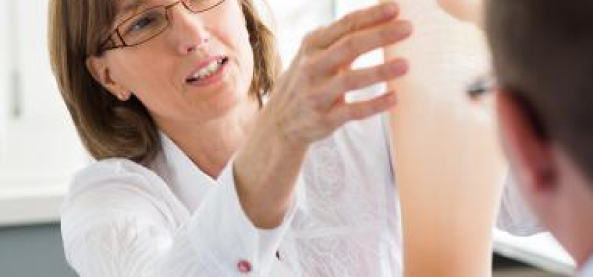 Si vives con diabetes, ten extremos cuidados en piel y pies