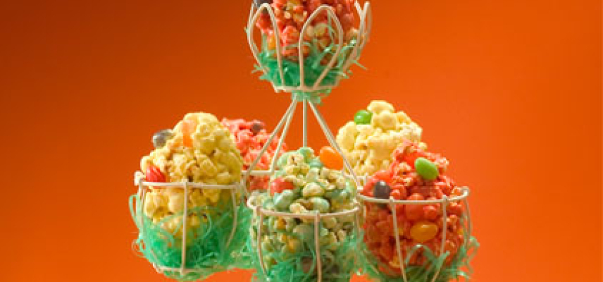 Huevos de pascua con palomitas