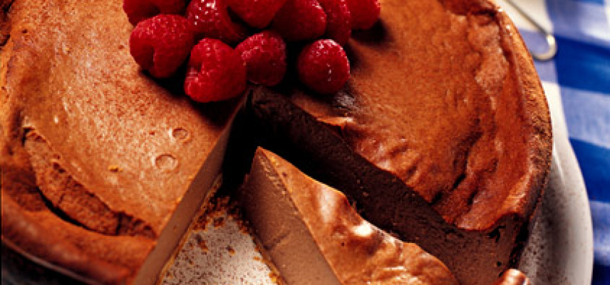 Pastel de queso y chocolate