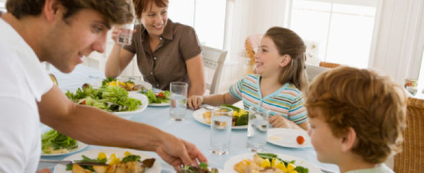 Repensar nuestra relación con la comida, arma contra obesidad