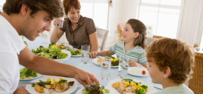 Repensar nuestra relación con la comida, arma contra obesidad