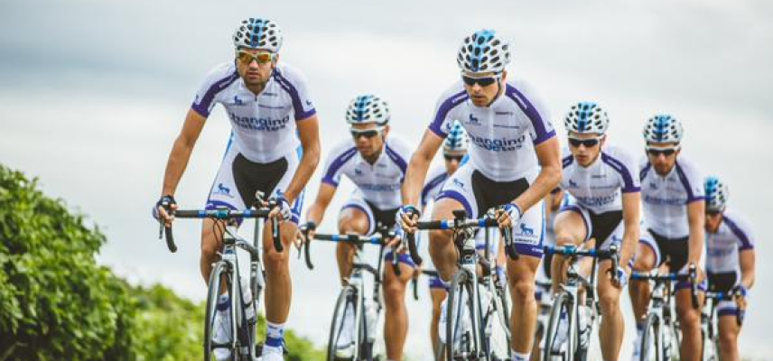 Equipo de ciclistas con diabetes participa en “tour” argentino