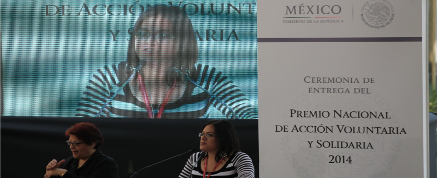 Entregan premio a voluntarios distinguidos